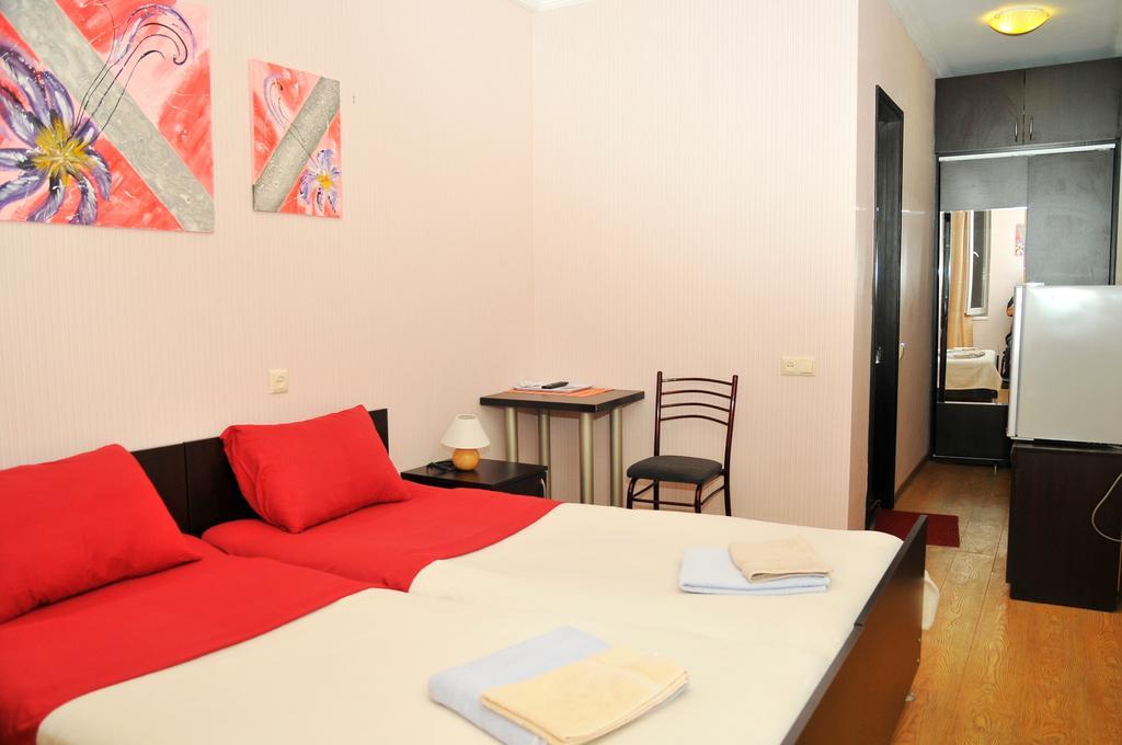 Alma-Ata Hotel Borjomi Bilik gambar