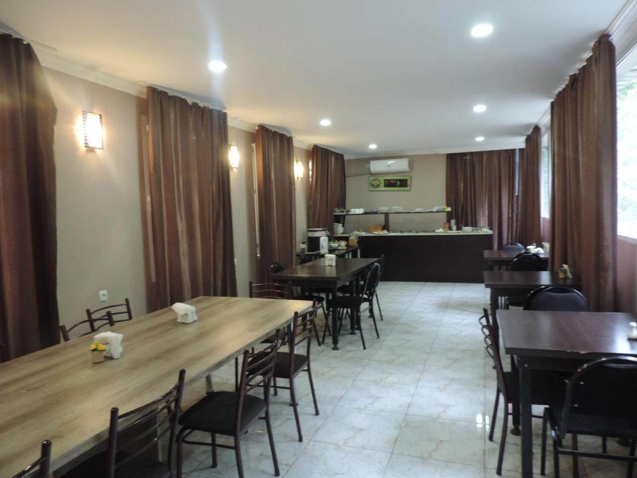 Alma-Ata Hotel Borjomi Luaran gambar