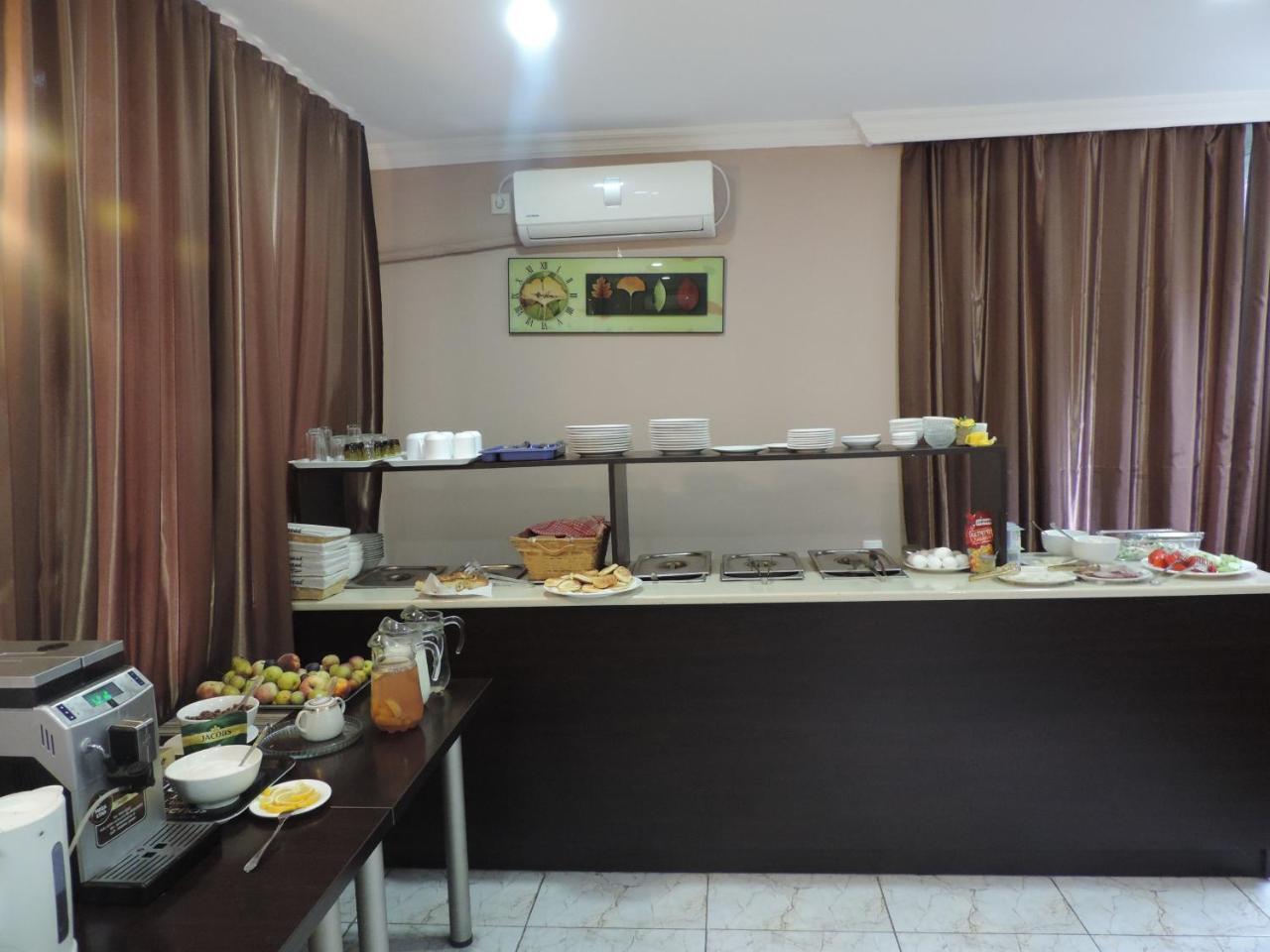 Alma-Ata Hotel Borjomi Luaran gambar